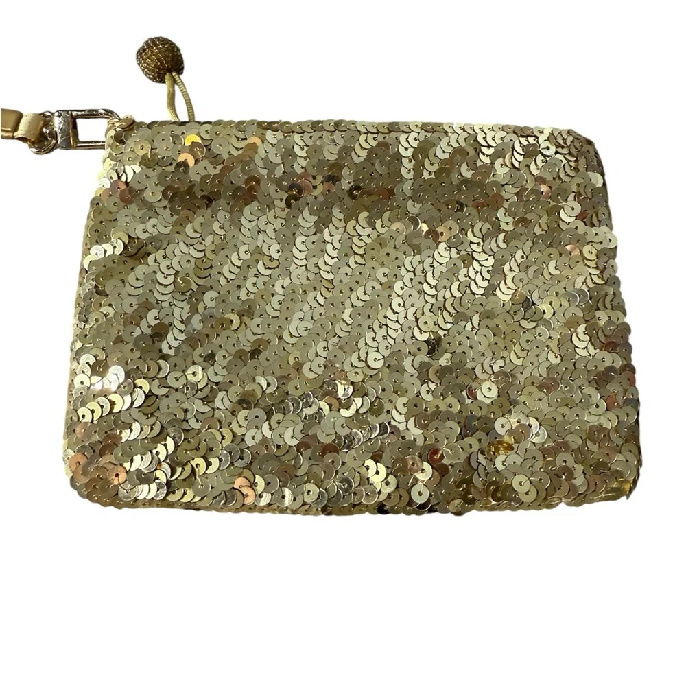 Indeed Gold Sequin Wristlet‎ Small